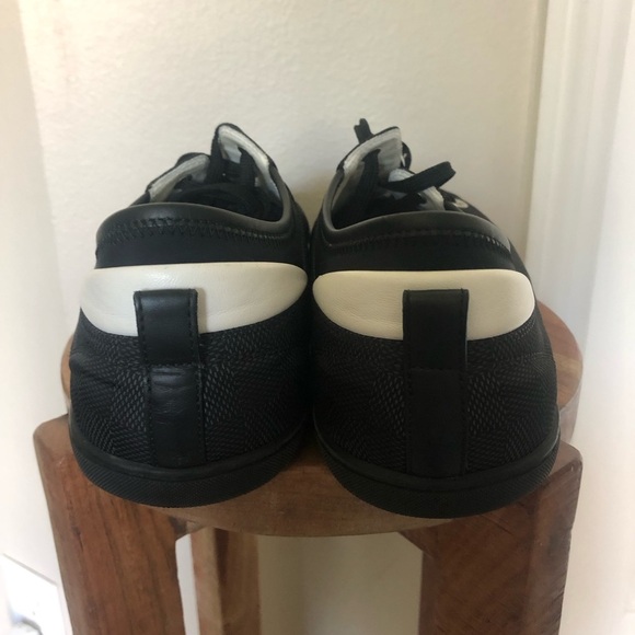 Louis Vuitton Men’s Damier Grahite Sneakers 🖤 - Picture 3 of 10